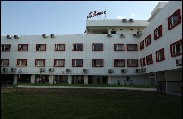 Hotel Shri Vardhan Ujaim Exterior foto